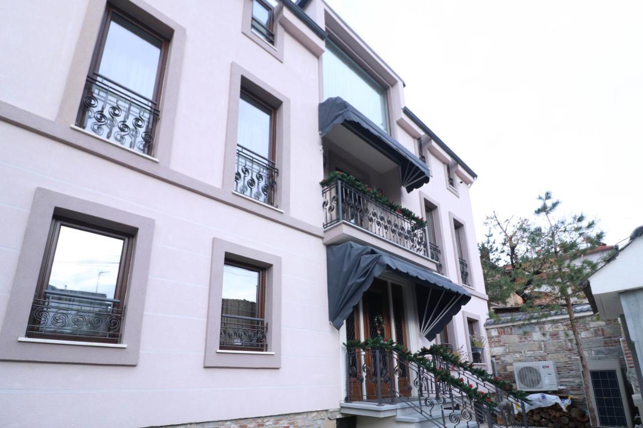 Ne Kroi Корча Екстериор снимка
